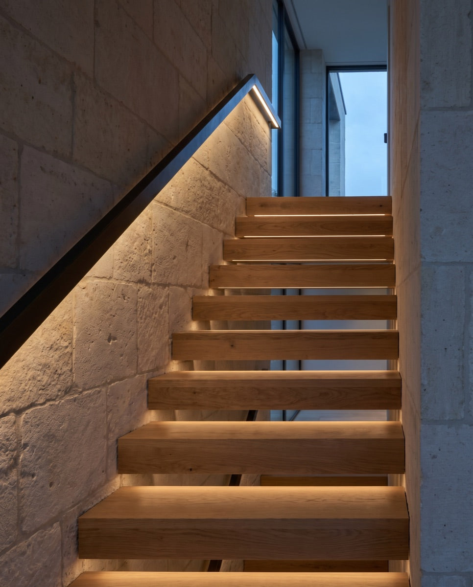 Details that guide the way